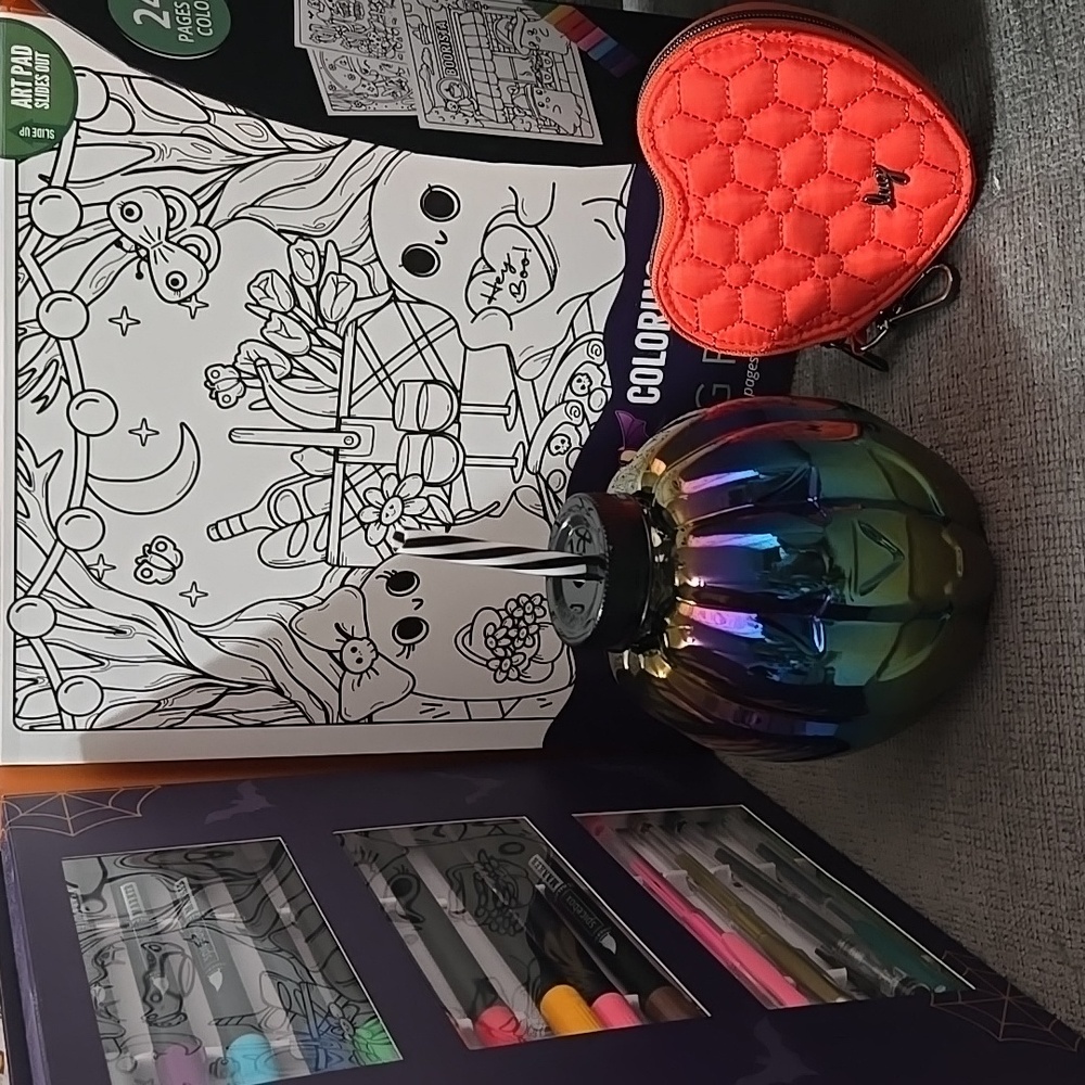 Spooky Coloring Kit with Gel Pens /Markers